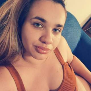 Vieille salope fan de sexe belge