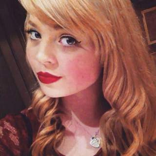 Belle blonde pour plan cul Soignies