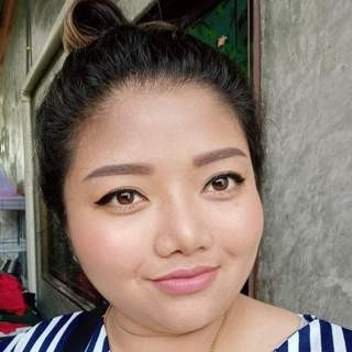Chaude femme asiatique en manque et toi ?